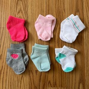 6 Pairs of Elastic No Slip Baby Socks 6-12 Month Girl